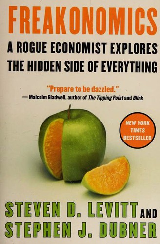 Freakonomics (Paperback, 2005, William Morrow)