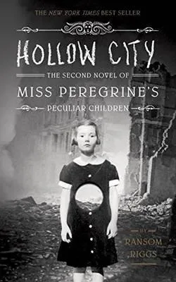 Hollow City (Paperback, 2015, Quirk Books)