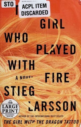 The Girl Who Played with Fire (Paperback, 2009, Random House Large Print)