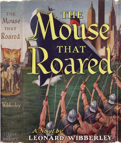 The Mouse That Roared (Hardcover, Little, Brown and Company)