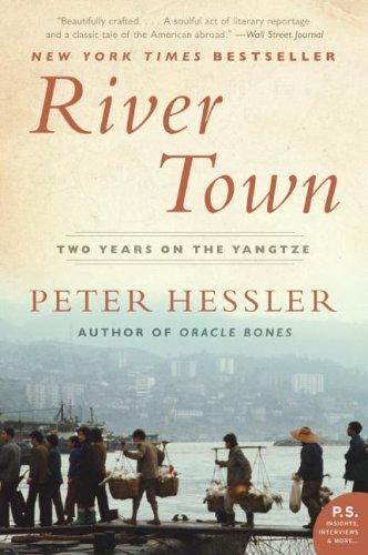 River Town (Paperback, 2006, Harper Perennial)