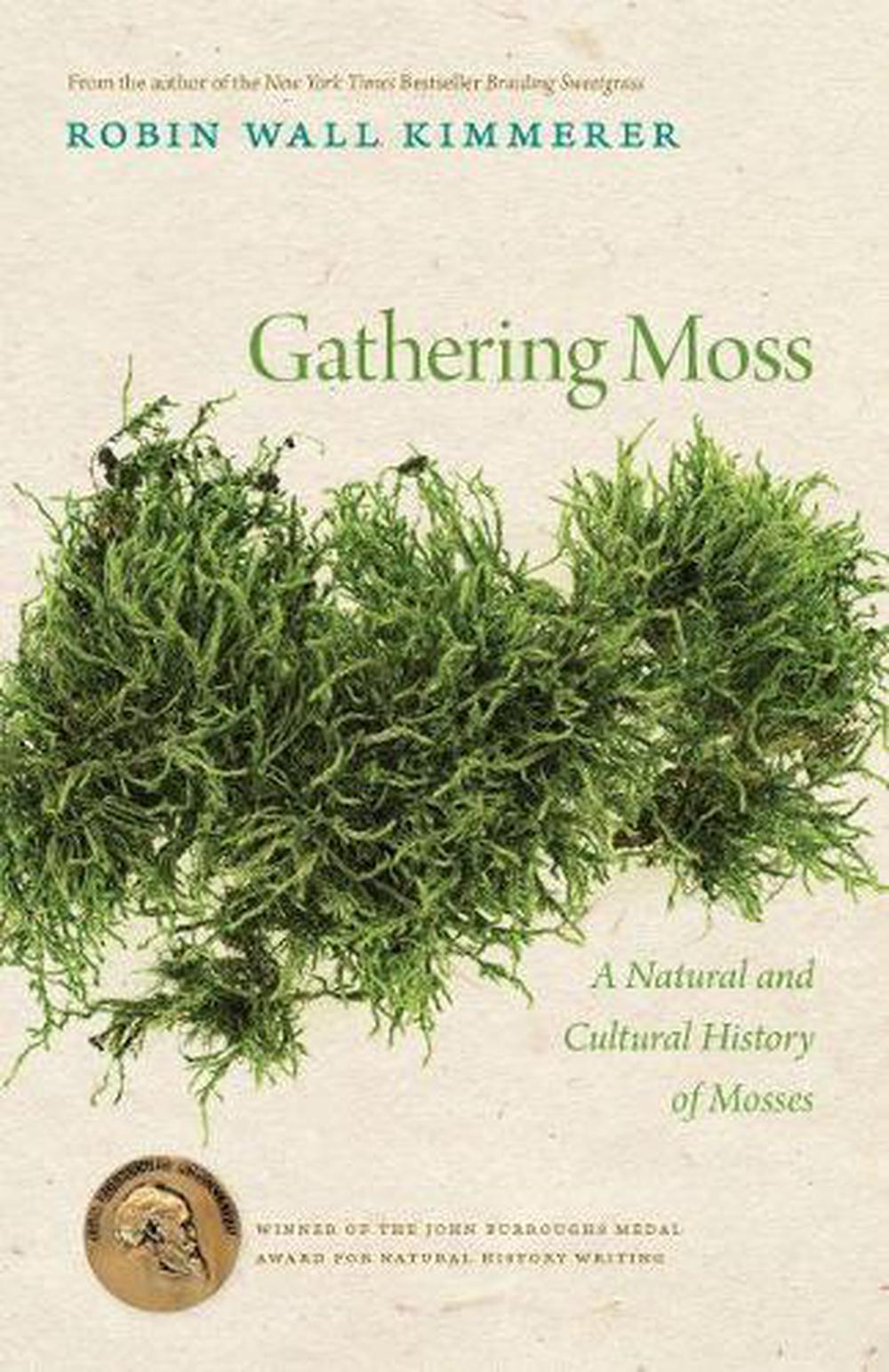 Gathering Moss (Paperback, 2021, Oregon State University Press)